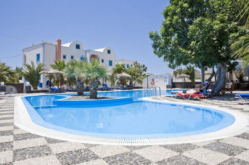 Отель Blue Perla Suites