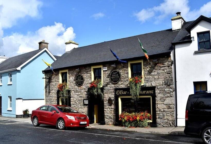 酒店 East Clare Golf Village