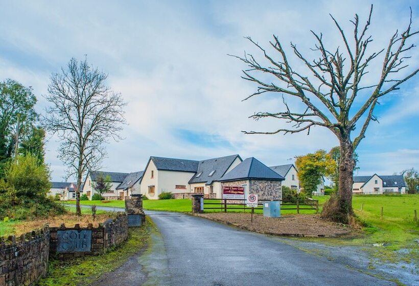 酒店 East Clare Golf Village