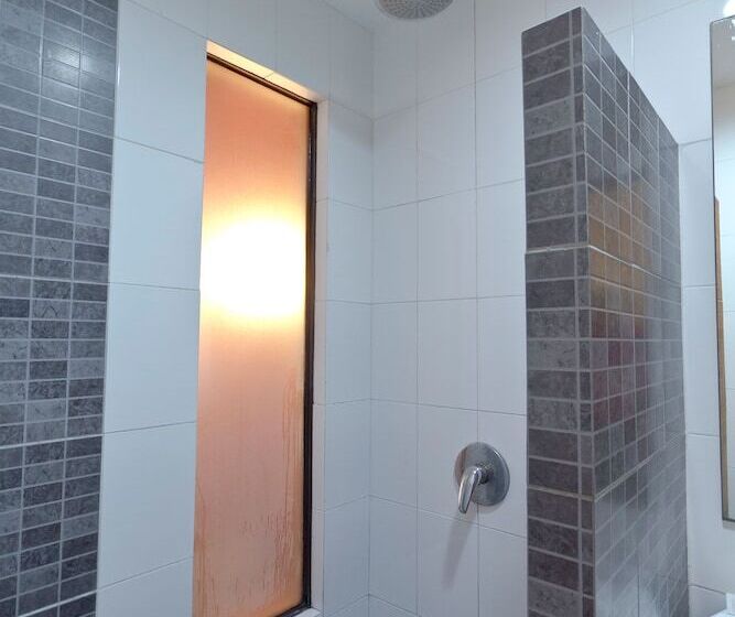 ホテル Express Inn Mactan