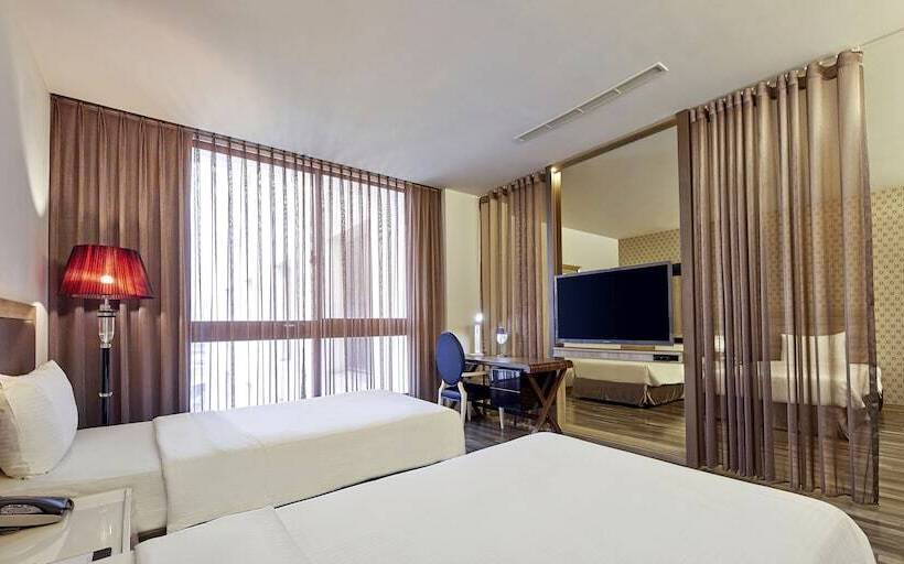 Hotel Freedom Design