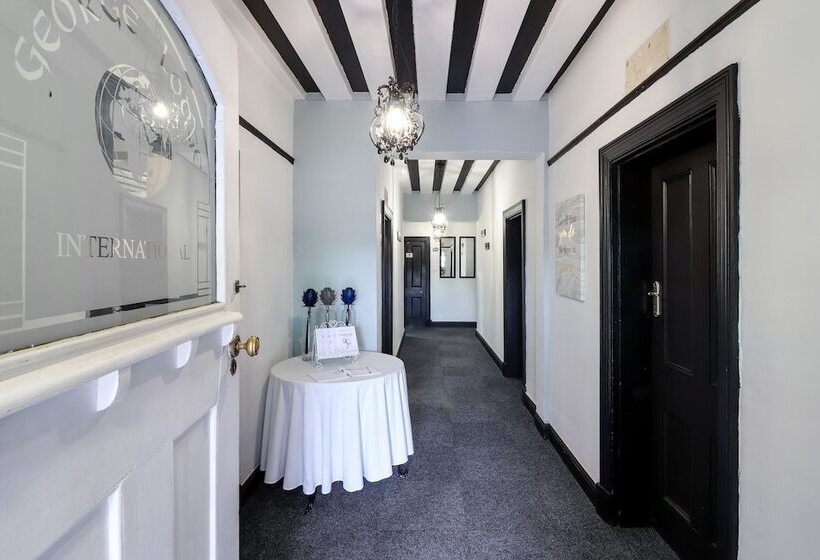 فندق George Lodge International