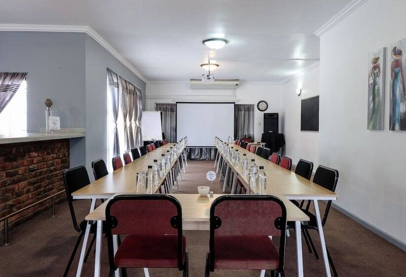 فندق George Lodge International