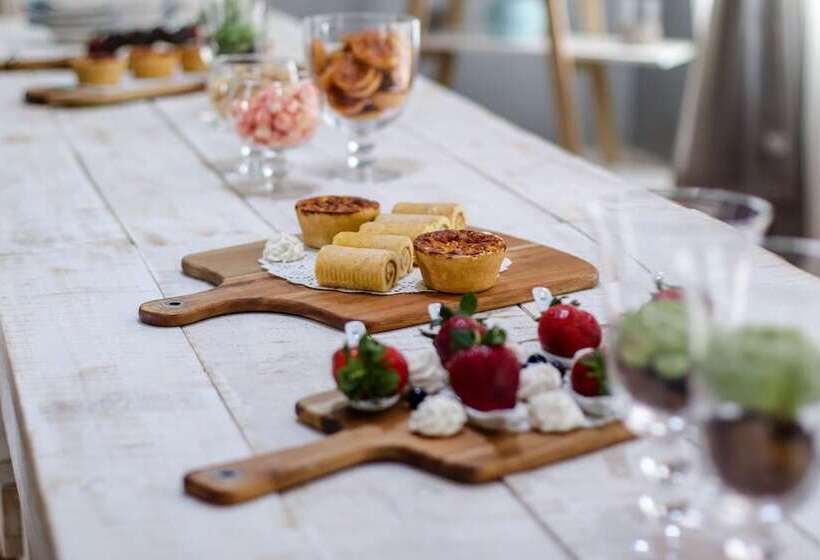 فندق George Lodge International