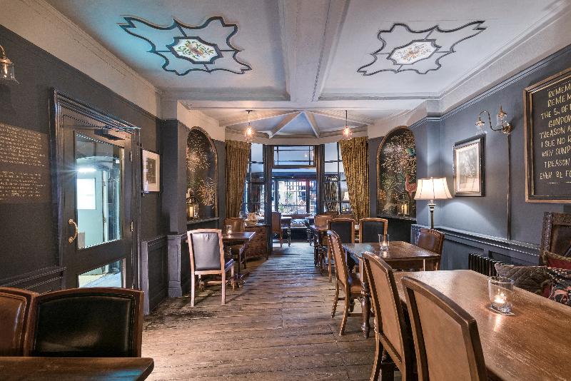 فندق Guy Fawkes Inn