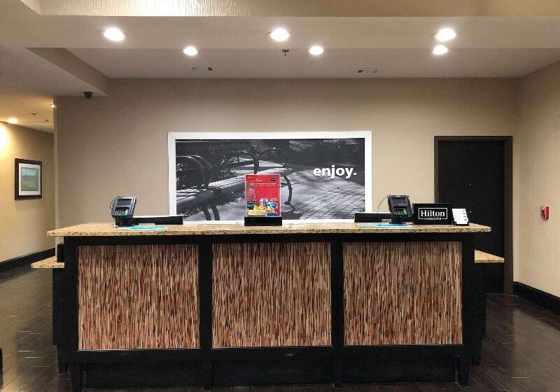 هتل Hampton Inn Augusta Fort Eisenhower