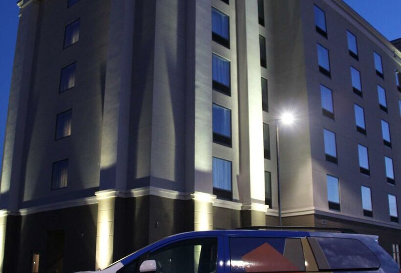 فندق Hampton Inn By Hilton Winnipeg Airport/polo Park