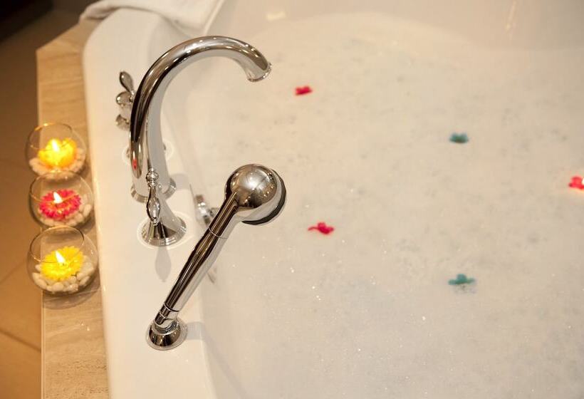 בית מלון כפרי Hampton Inn By Hilton Brampton Toronto