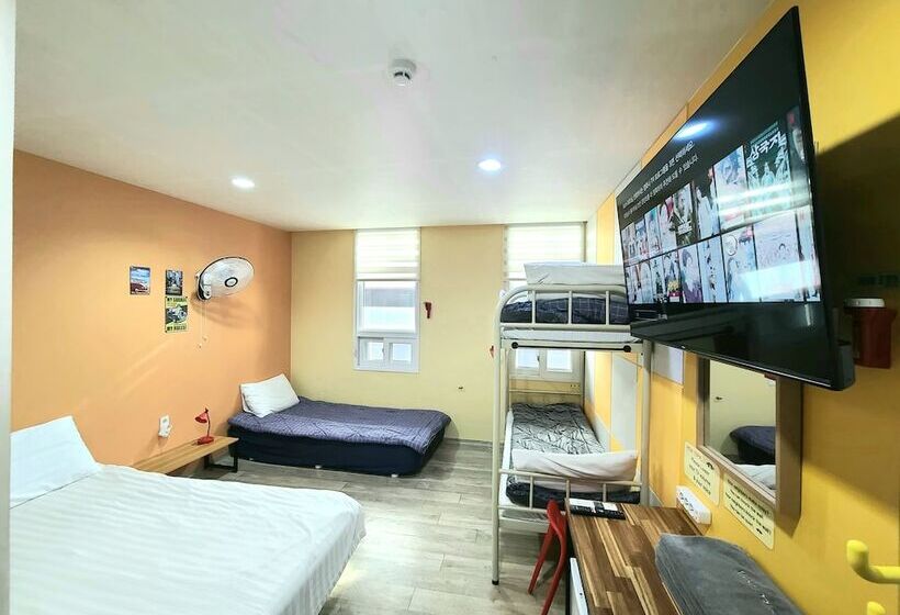 בית מלון כפרי Hostel Tommy