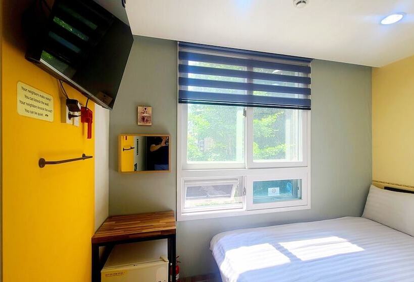 בית מלון כפרי Hostel Tommy