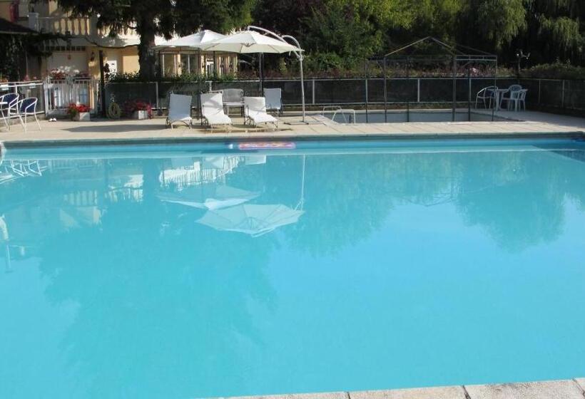 Отель Hôtel Acostel