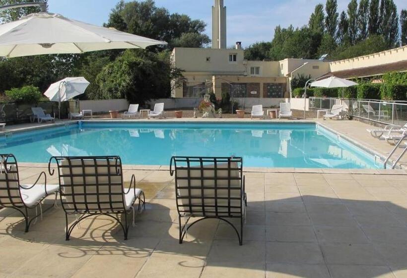 Отель Hôtel Acostel