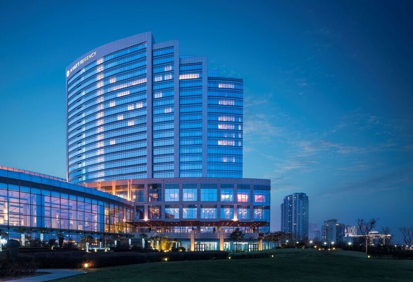 Отель Hyatt Regency Qingdao