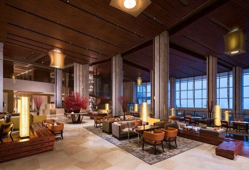 Отель Hyatt Regency Qingdao