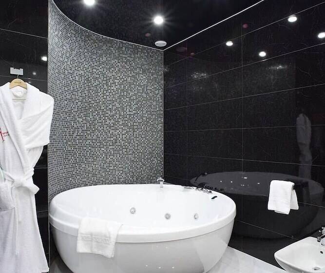 هتل Imperial Club Delux