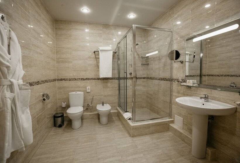 هتل Imperial Club Delux