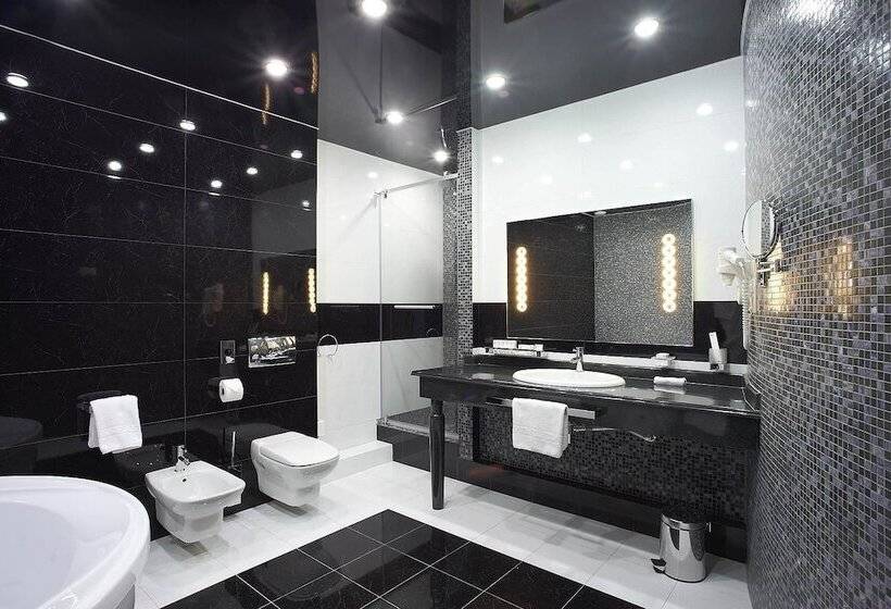 هتل Imperial Club Delux