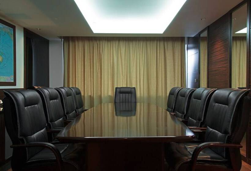 International Hotel Sayen