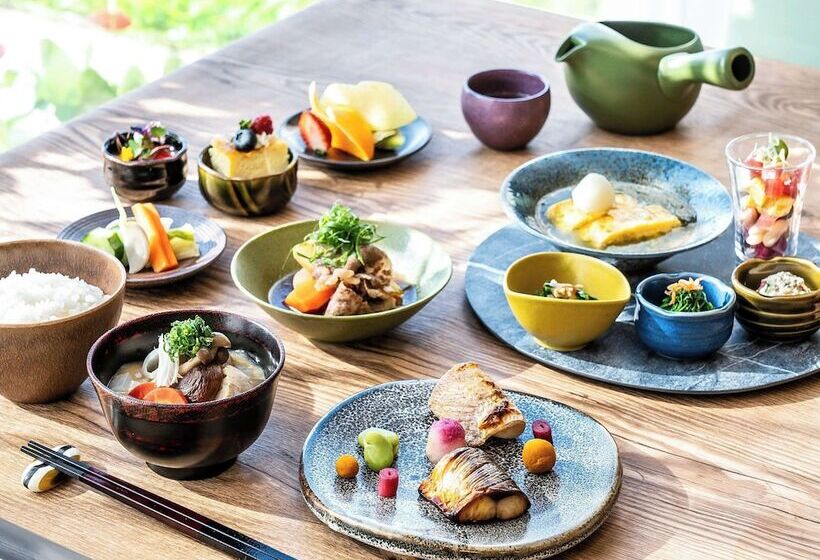 Отель Grand Mercure Wakayama Minabe Resort & Spa