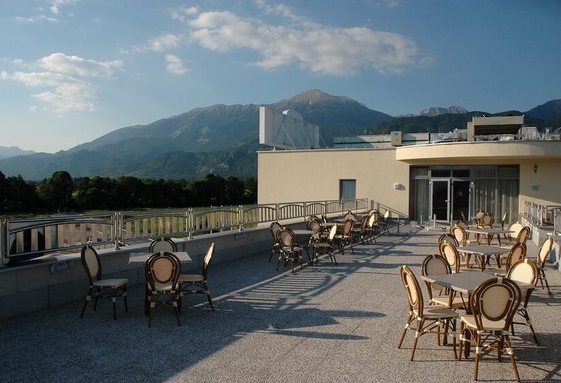 هتل Krek Superior