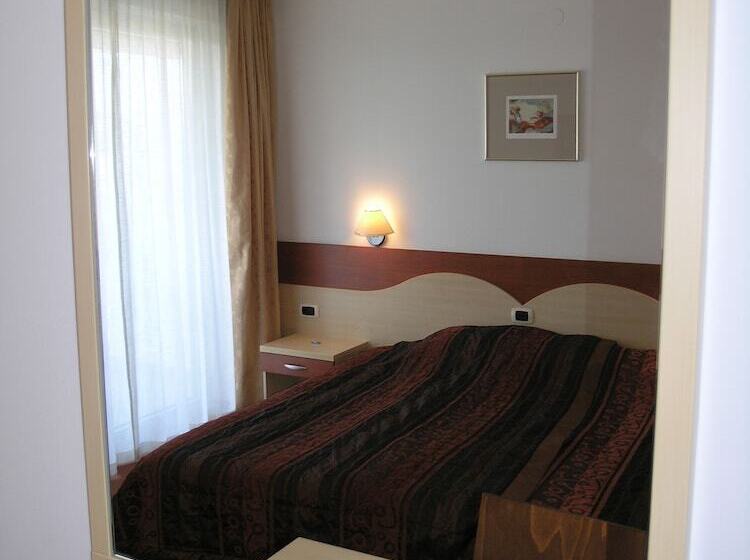 هتل Krek Superior