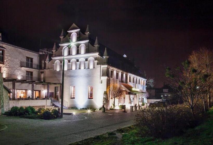 ホテル Krol Kazimierz