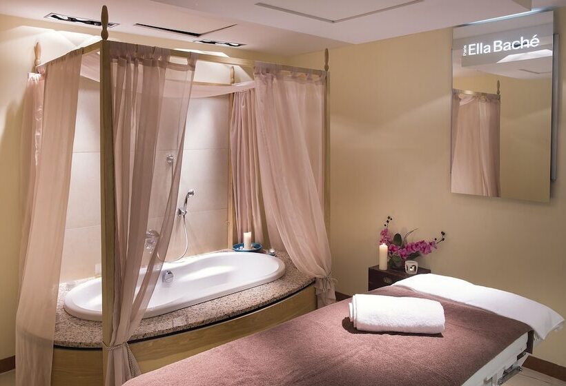 ホテル Krol Kazimierz