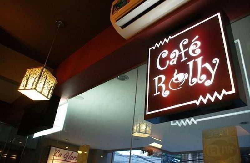 Отель La Gloria Residence Inn