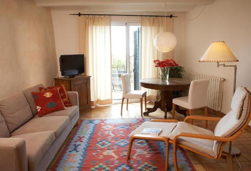 فندق La Plaça Madremanya