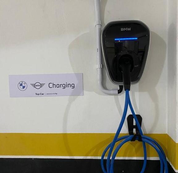 هتل Marimar The Place