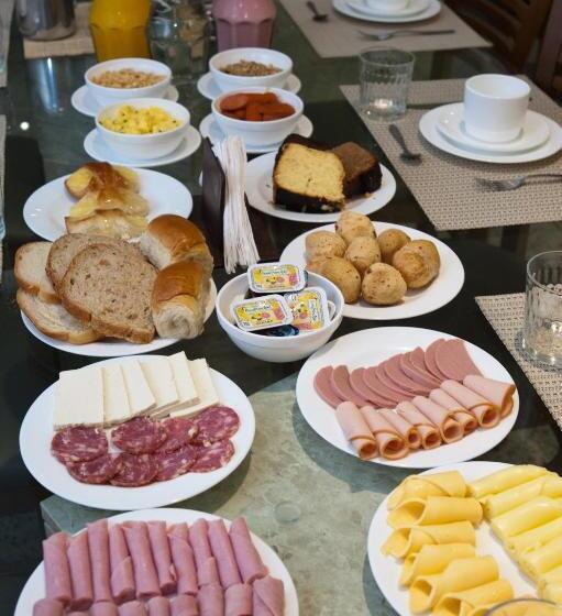 هتل Marimar The Place