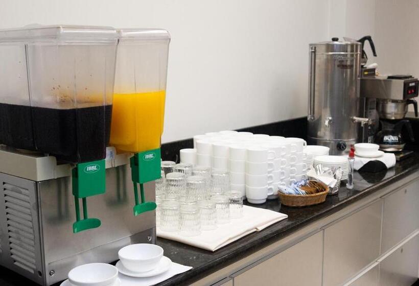 هتل Marimar The Place