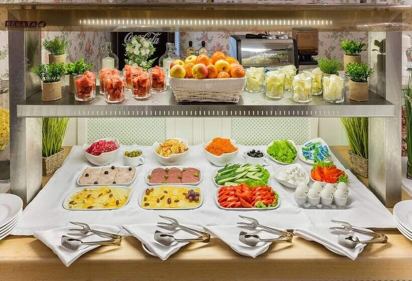 호텔 Matreshka Plaza