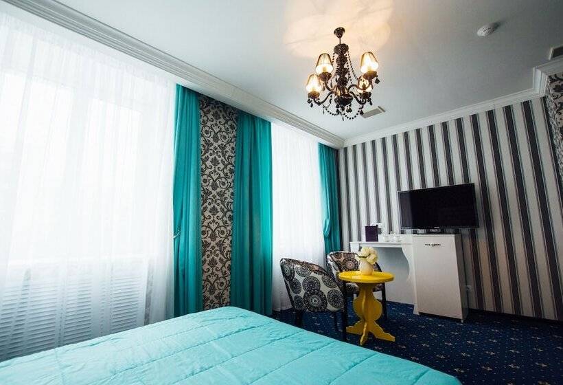 호텔 Matreshka Plaza