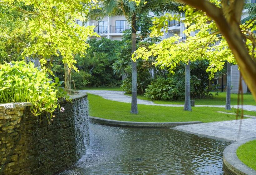 Moon Ocean Ginowan Hotel & Residence