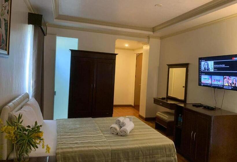 هتل My Little Island