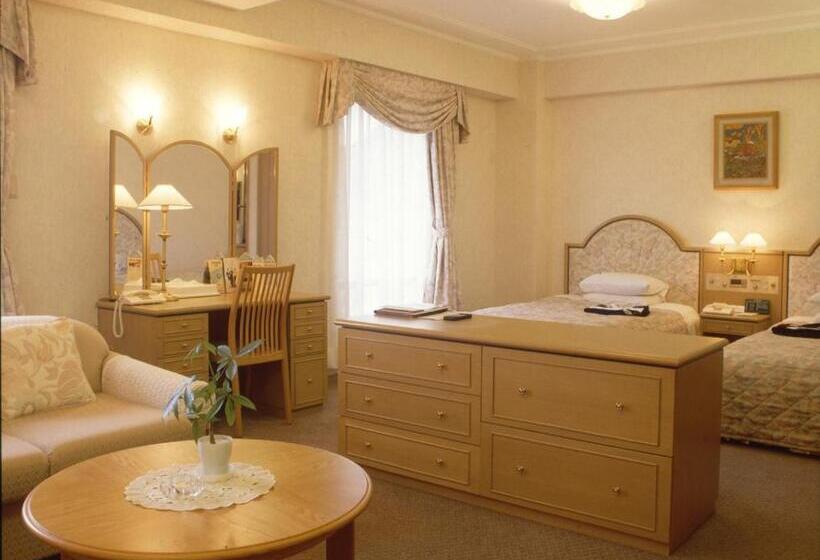 בית מלון כפרי New Tanaka