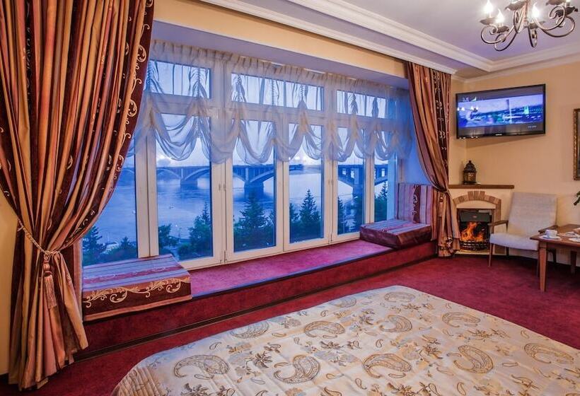 ホテル Ogni Eniseya