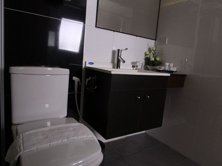 호텔 Reddoorz Plus @ One Liberty Kalayaan Avenue