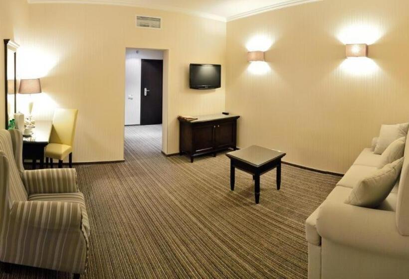 هتل Optima Collection Zhytomyr