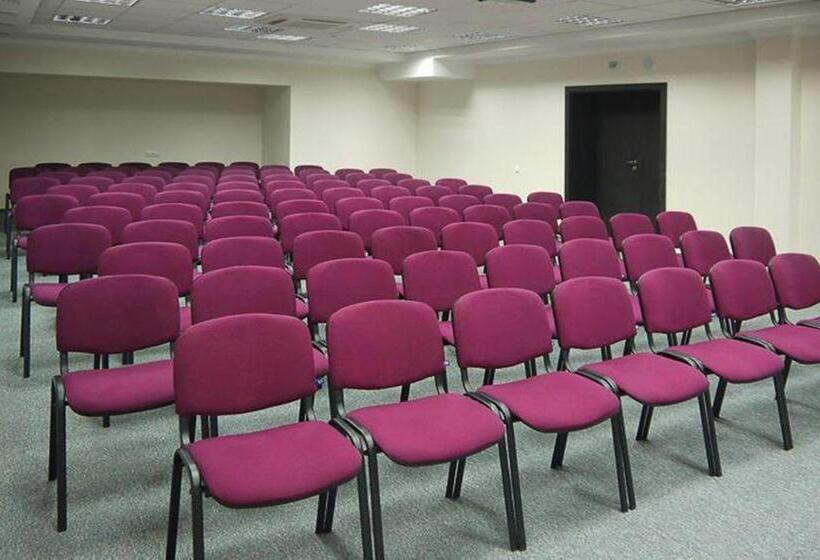 هتل Optima Collection Zhytomyr