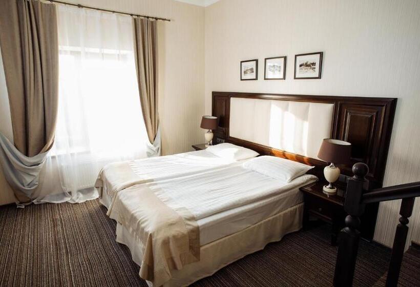 هتل Optima Collection Zhytomyr