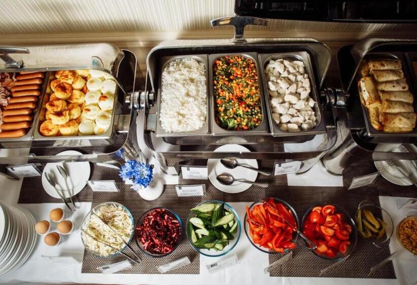 هتل Optima Collection Zhytomyr