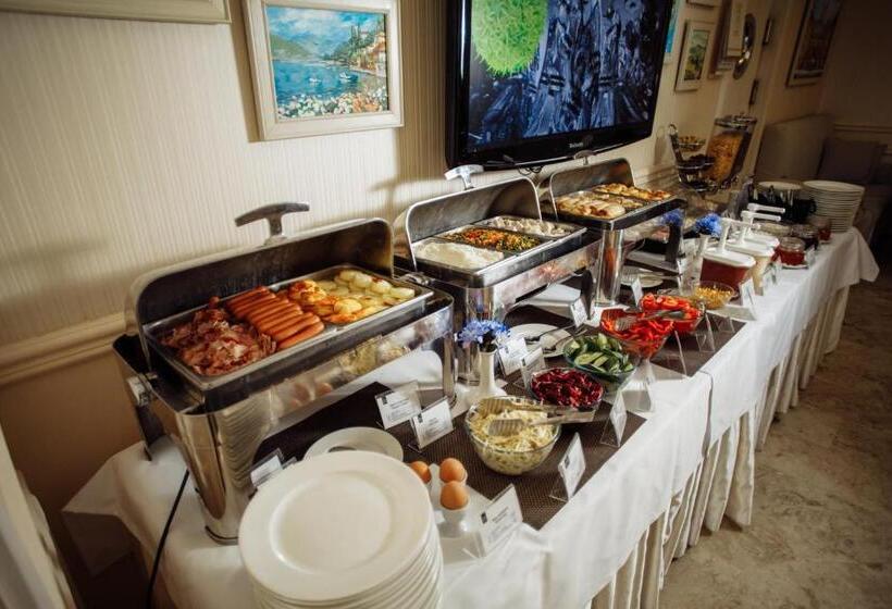 هتل Optima Collection Zhytomyr