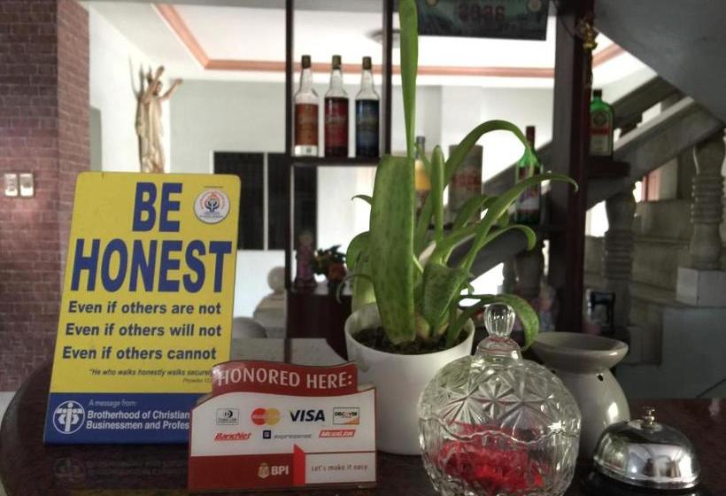 Hotel Pe Re Aristo Guesthouse