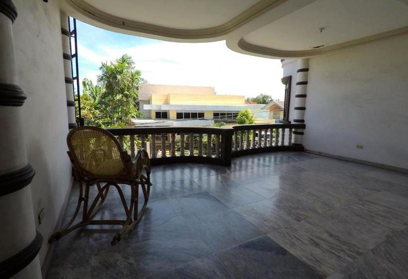 Hotel Pe Re Aristo Guesthouse