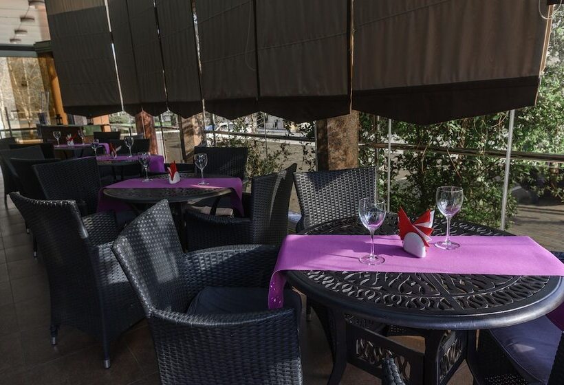 בית מלון כפרי Platan Yuzhniy