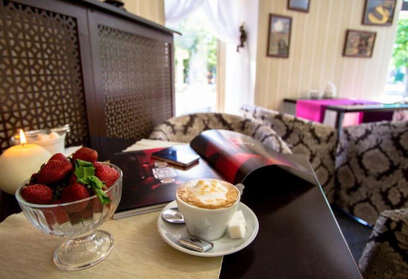 בית מלון כפרי Platan Yuzhniy