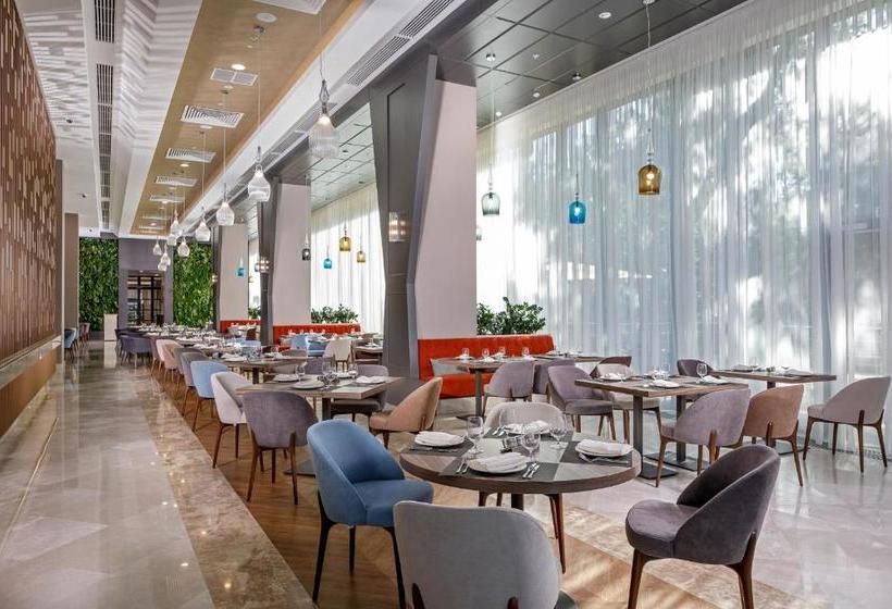 هتل Primorie Grand Resort  5