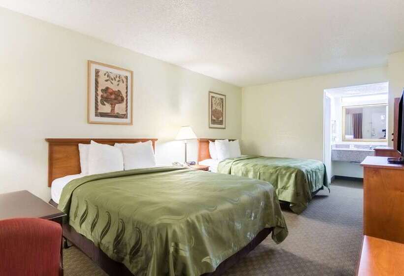 호텔 Quality Inn & Suites Alma   Fort Smith Northeast